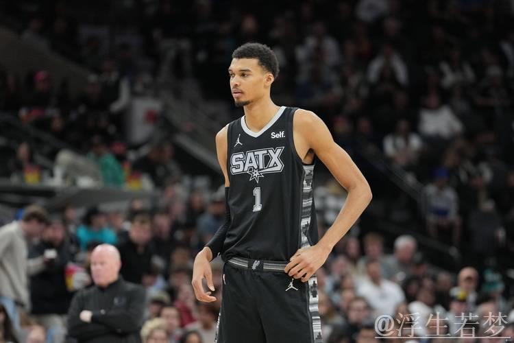 文班亚马砍下22分9篮板 马刺险胜雷霆晋级NBA杯决赛