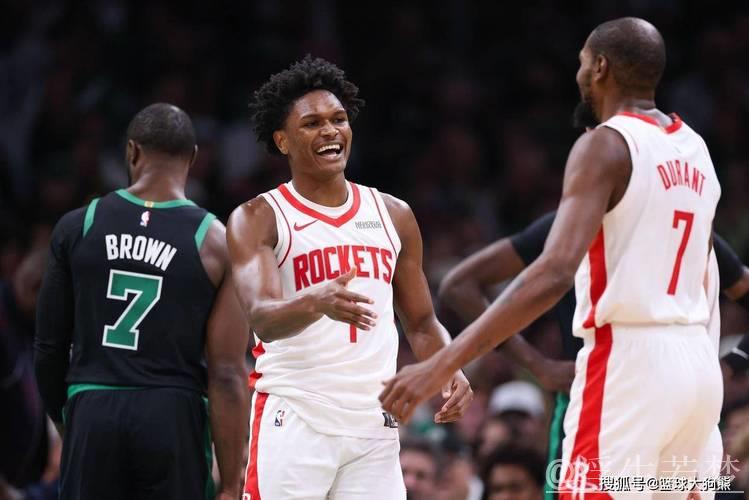 年轻力量崛起！ESPN评选25岁以下25大球星：文班亚马领衔，火箭三将入选